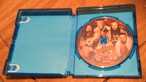 WWE SummerSlam 2017 Blu-ray - Packaging Contents