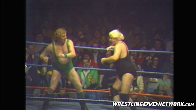 WWE - Bobby Heenan vs. 'Lord' Afled Hayes In a Battle of the Managers Match!